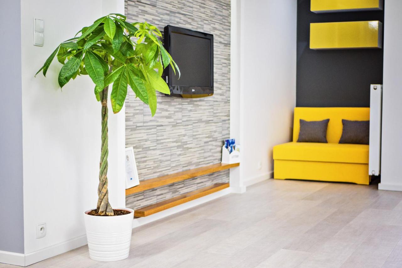 Apartamenty Homely Place Serce Poznania - Stary Rynek - Parking Exterior photo