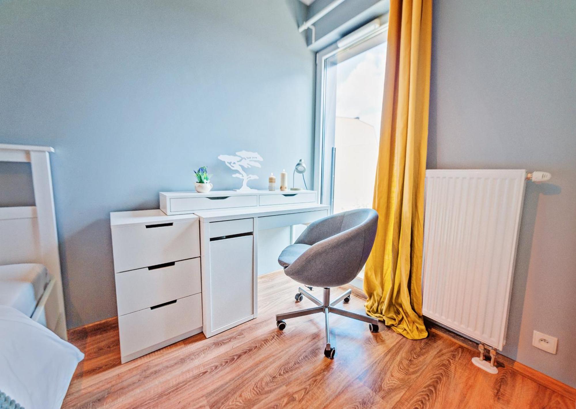 Apartamenty Homely Place Serce Poznania - Stary Rynek - Parking Room photo
