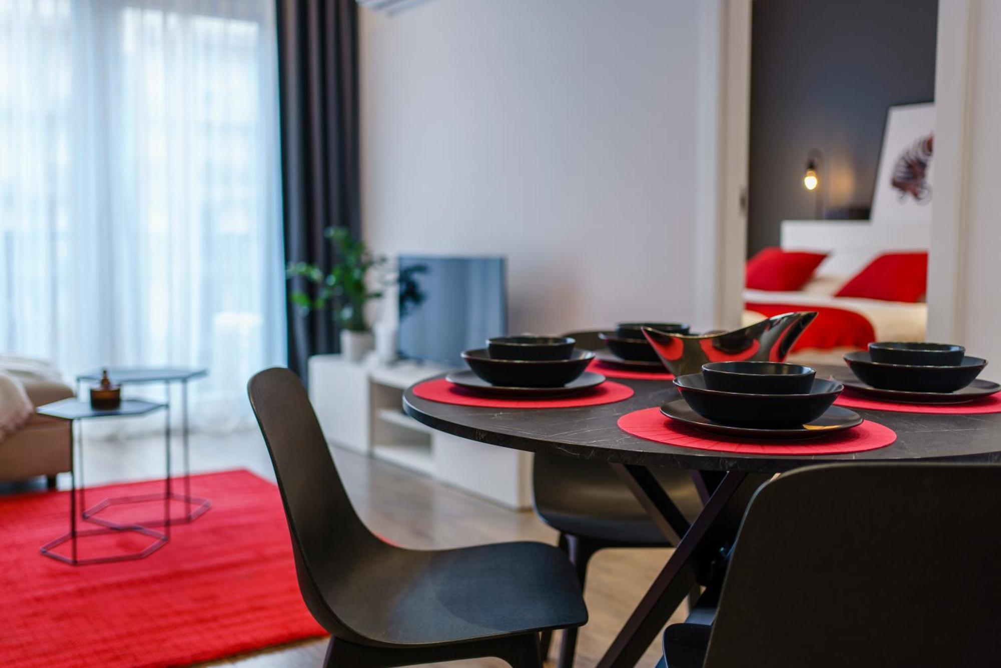 Apartamenty Homely Place Serce Poznania - Stary Rynek - Parking Room photo