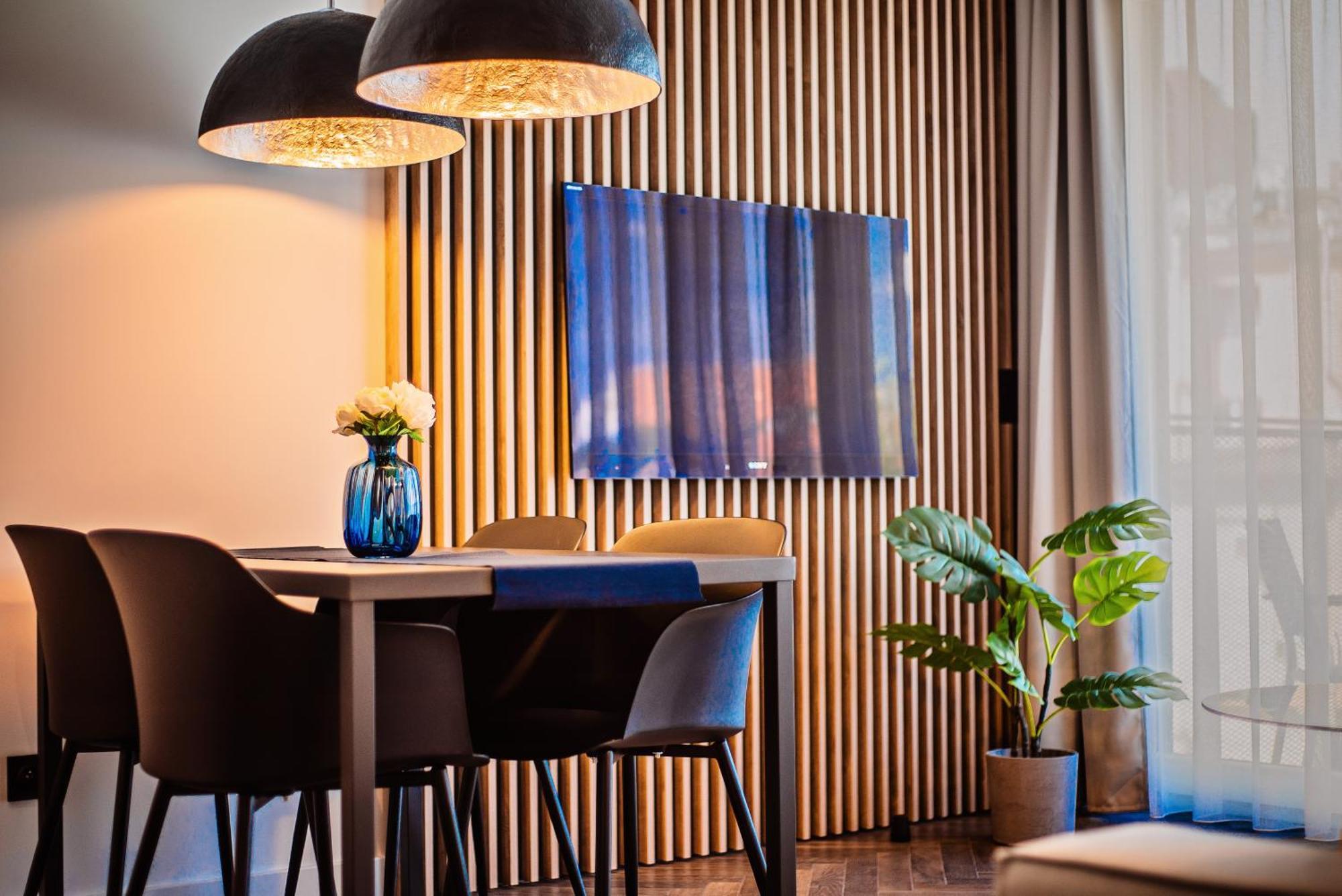 Apartamenty Homely Place Serce Poznania - Stary Rynek - Parking Room photo